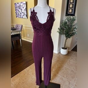 Elegant Burgundy Lace Jumpsuit